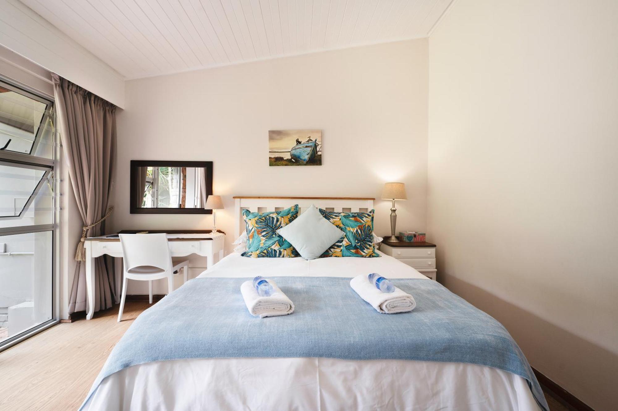 Admirals Lodge Guest House And Brightways Self Catering Apartments Port Elizabeth Buitenkant foto