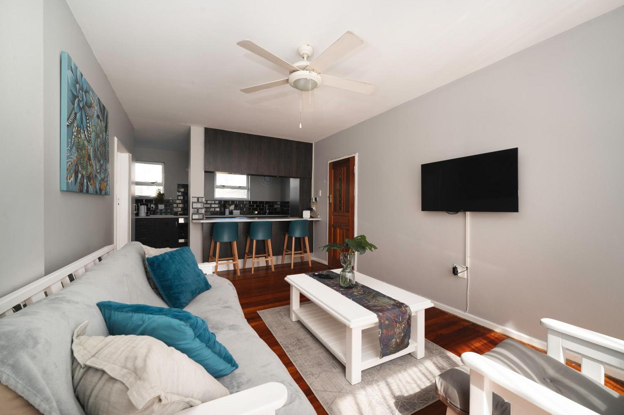 Admirals Lodge Guest House And Brightways Self Catering Apartments Port Elizabeth Buitenkant foto