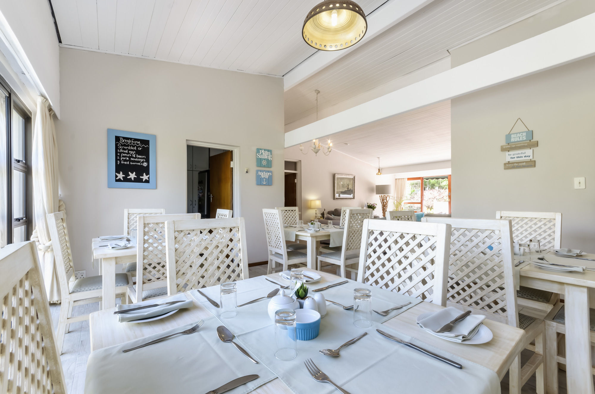 Admirals Lodge Guest House And Brightways Self Catering Apartments Port Elizabeth Buitenkant foto
