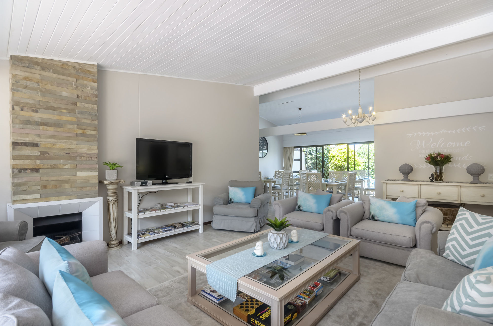 Admirals Lodge Guest House And Brightways Self Catering Apartments Port Elizabeth Buitenkant foto