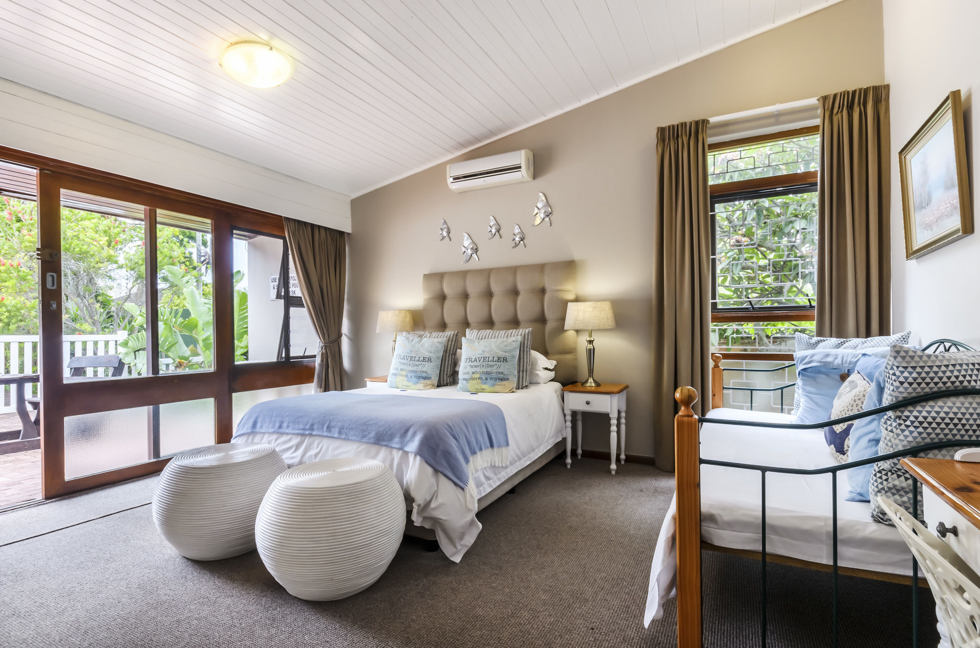 Admirals Lodge Guest House And Brightways Self Catering Apartments Port Elizabeth Buitenkant foto